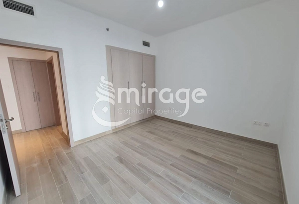 Open Layout | Partial Canal View | Premium Area