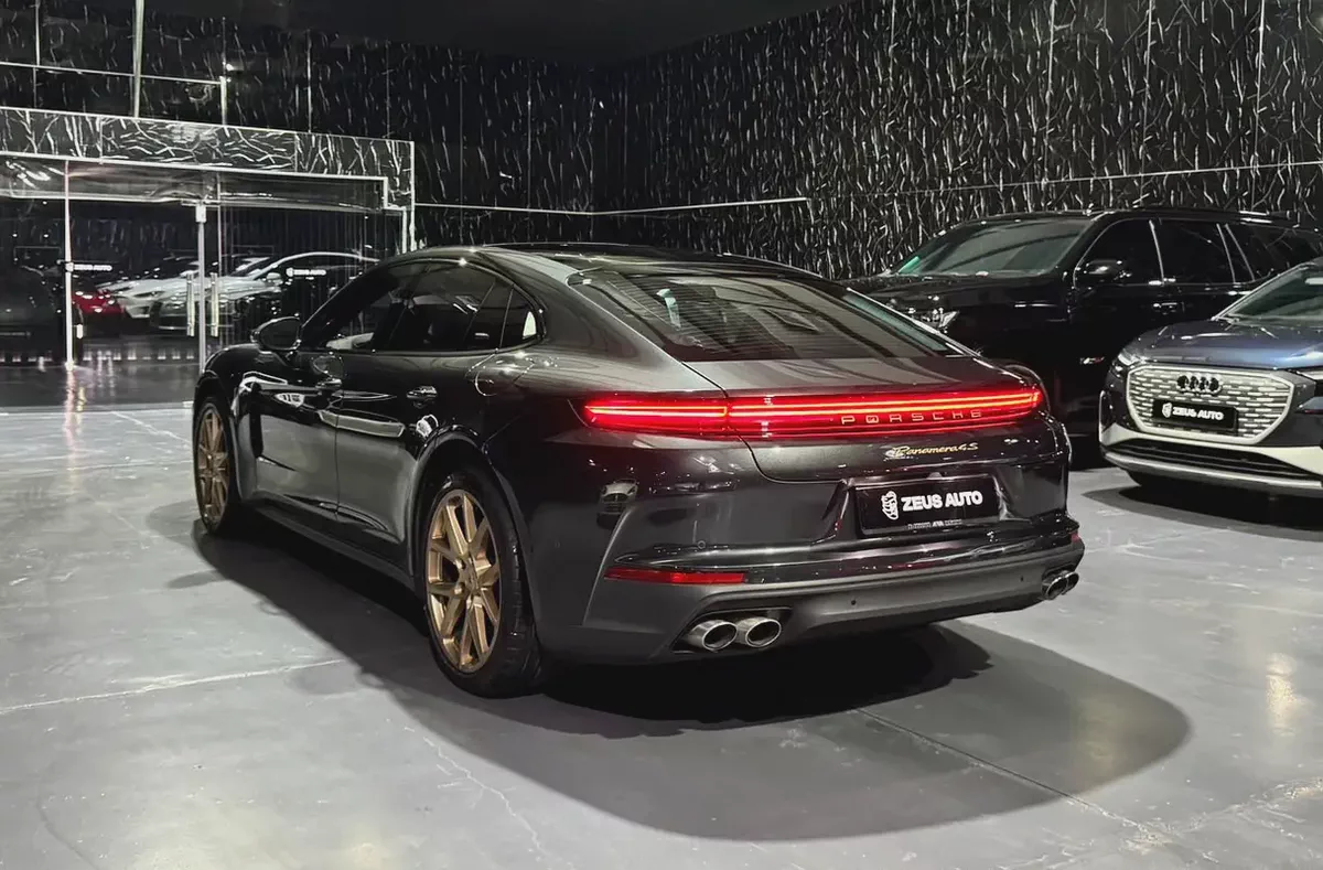 Full PPF (10 Years Warranty From Xpel PPF) | GCC | AL Naboodah  Warranty Package 2029 or 160K Kms-4-4