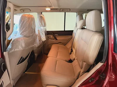 Mitsubishi Pajero GLS V6 3.8 5 Door 2016 Model GCC Specs With Partial Service History-9