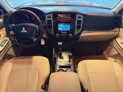 Mitsubishi Pajero GLS V6 3.8 5 Door 2016 Model GCC Specs With Partial Service History-12