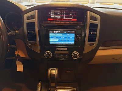 Mitsubishi Pajero GLS V6 3.8 5 Door 2016 Model GCC Specs With Partial Service History-14