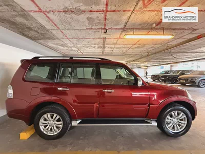 Mitsubishi Pajero GLS V6 3.8 5 Door 2016 Model GCC Specs With Partial Service History-3