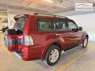Mitsubishi Pajero GLS V6 3.8 5 Door 2016 Model GCC Specs With Partial Service History-6