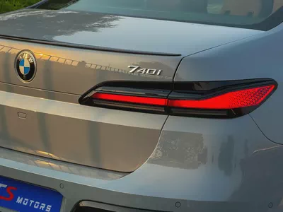 2026 BMW 7-Series 740i M Sport | GCC Specs | Brand New Luxury-8