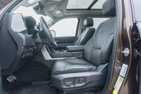 2024 Toyota Tundra Crewmax Limited - American Specs - Brand New