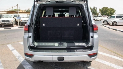 Toyota Land Cruiser TOYOTA LAND CRUISER LC300 VXR 3.3L DIEASEL FULL OPTION 2024-6