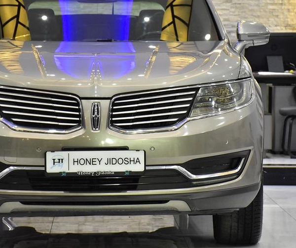 Lincoln MKX 2.7 ECOBoost AWD ( 2016 Model ) in Beige Color GCC Specs