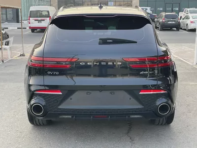 Genesis GV70 2022 Platinum Sport | GCC Specs | Low Mileage | Pristine Condition-2