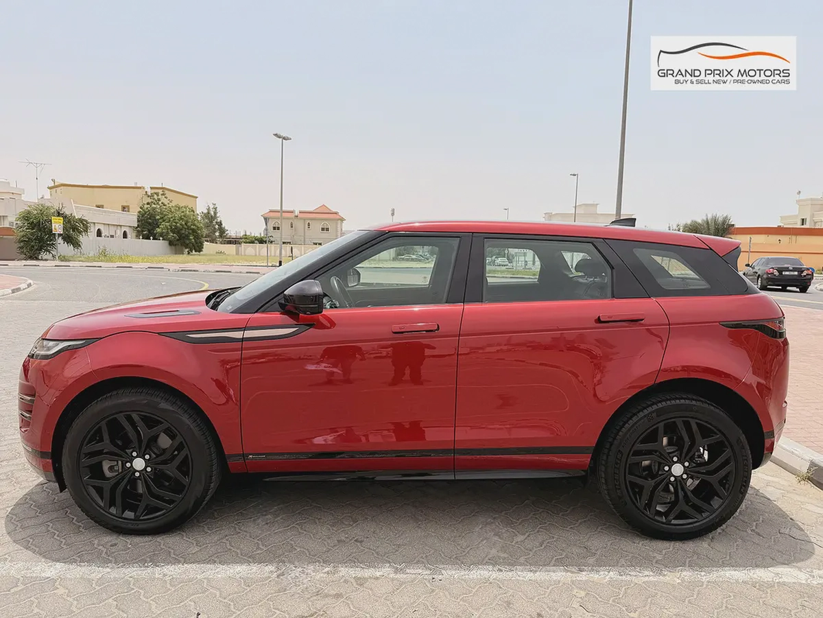 Land Rover Range Rover Evoque R-Dynamic 2021 - GCC Specs - Excellent Condition