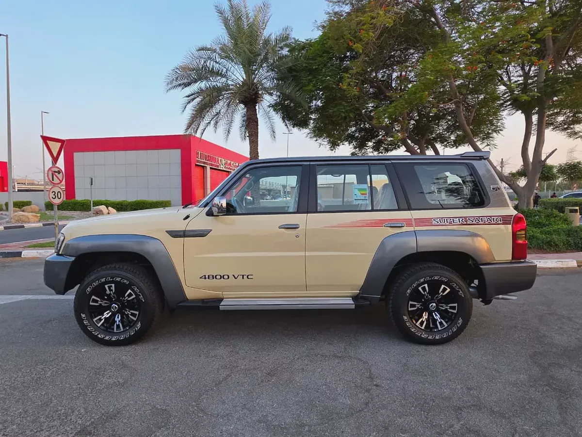 Nissan Patrol Safari Super Safari 2024 GCC Specs-7-7