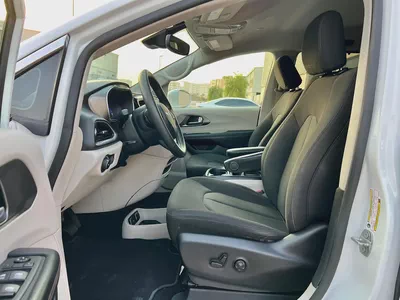 2020 Chrysler Pacifica - American Specs - Excellent Condition-15