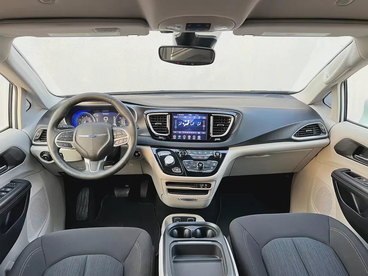 2020 Chrysler Pacifica - American Specs - Excellent Condition-19-19