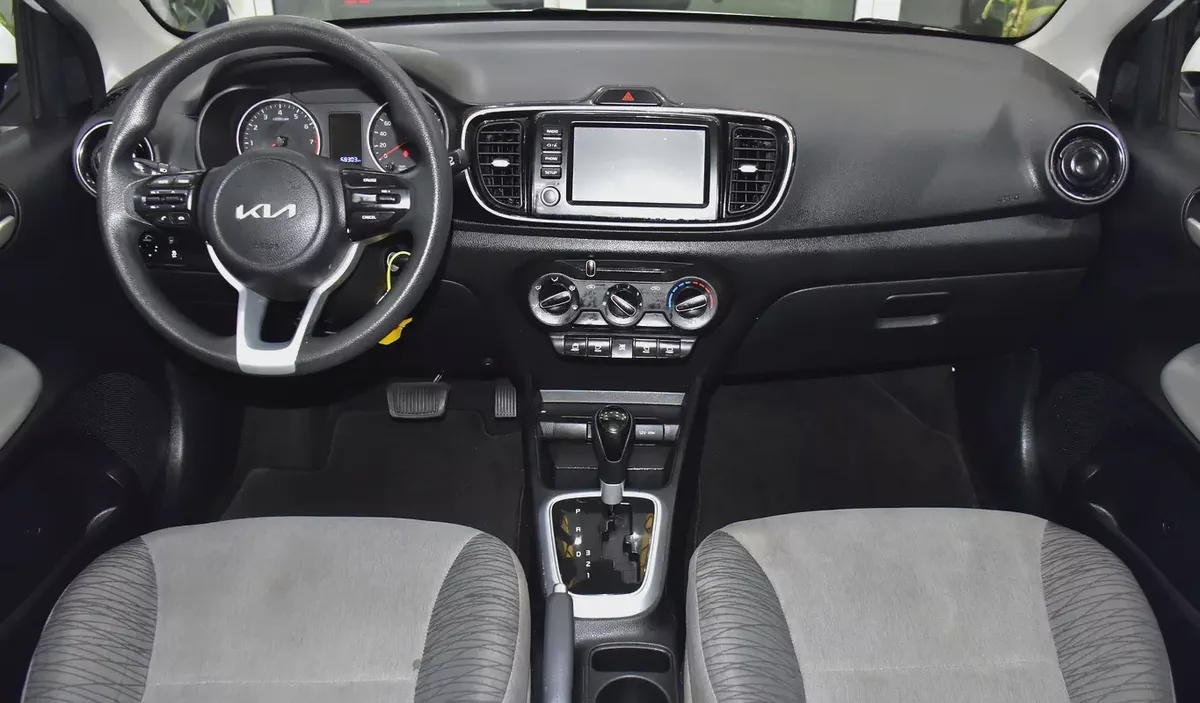 AED 654 EMi at 0% DP | KIA Pegas ( 2024 Model ) in White Color GCC Specs-9-9
