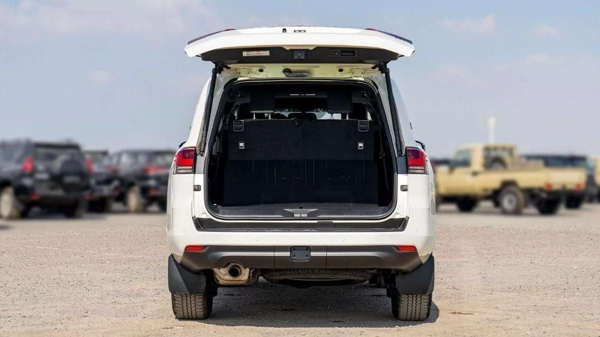 Toyota Land Cruiser VX LC300 VX 4.0P AT MY2024 – WHITE-7-0