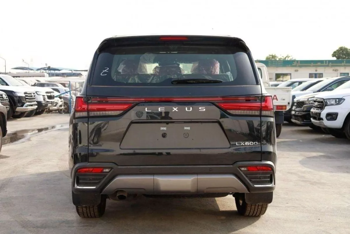 Lexus LX600 SIGNATURE LEXUS LX 600-4-0