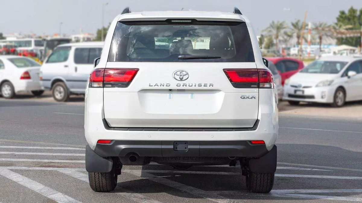 Toyota Land Cruiser GXR 3.3 DIESEL-6-0