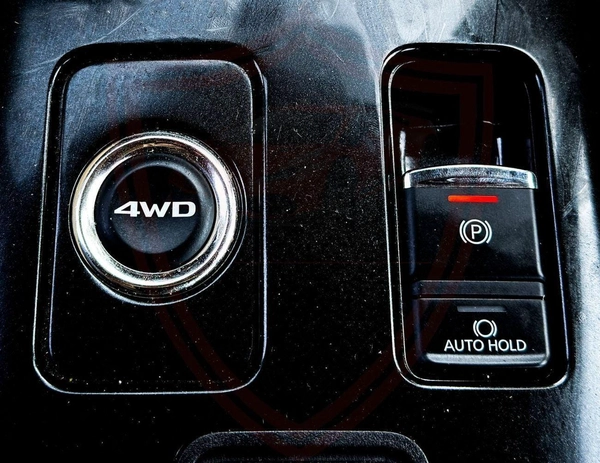 Mitsubishi Outlander GLS FABRIC GLX 3.0L Mitsubishi Outlander | 3.0 L | 2023 | GCC | Accident-Free