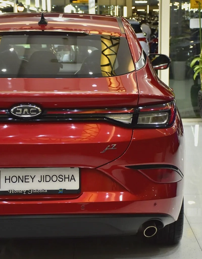 AED 476 EMi for 5Yrs | JAC J7 ( 2023 Model ) in Red Color GCC Specs-8