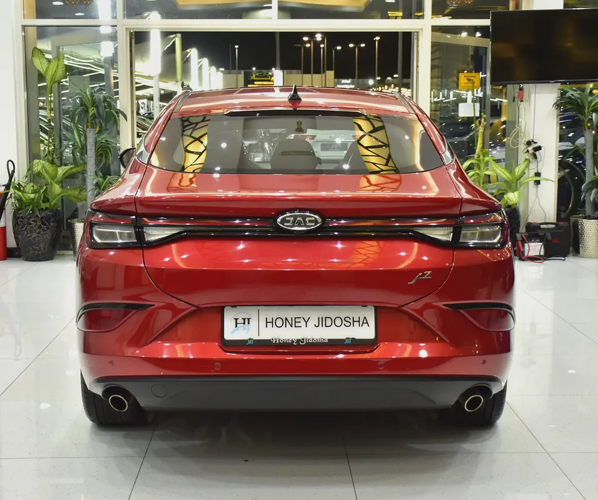 AED 476 EMi for 5Yrs | JAC J7 ( 2023 Model ) in Red Color GCC Specs-4-4