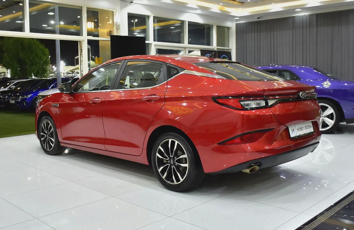 AED 476 EMi for 5Yrs | JAC J7 ( 2023 Model ) in Red Color GCC Specs-6-6
