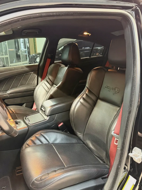 2022 Dodge Charger SRT8 Hellcat - GCC/Other Specs