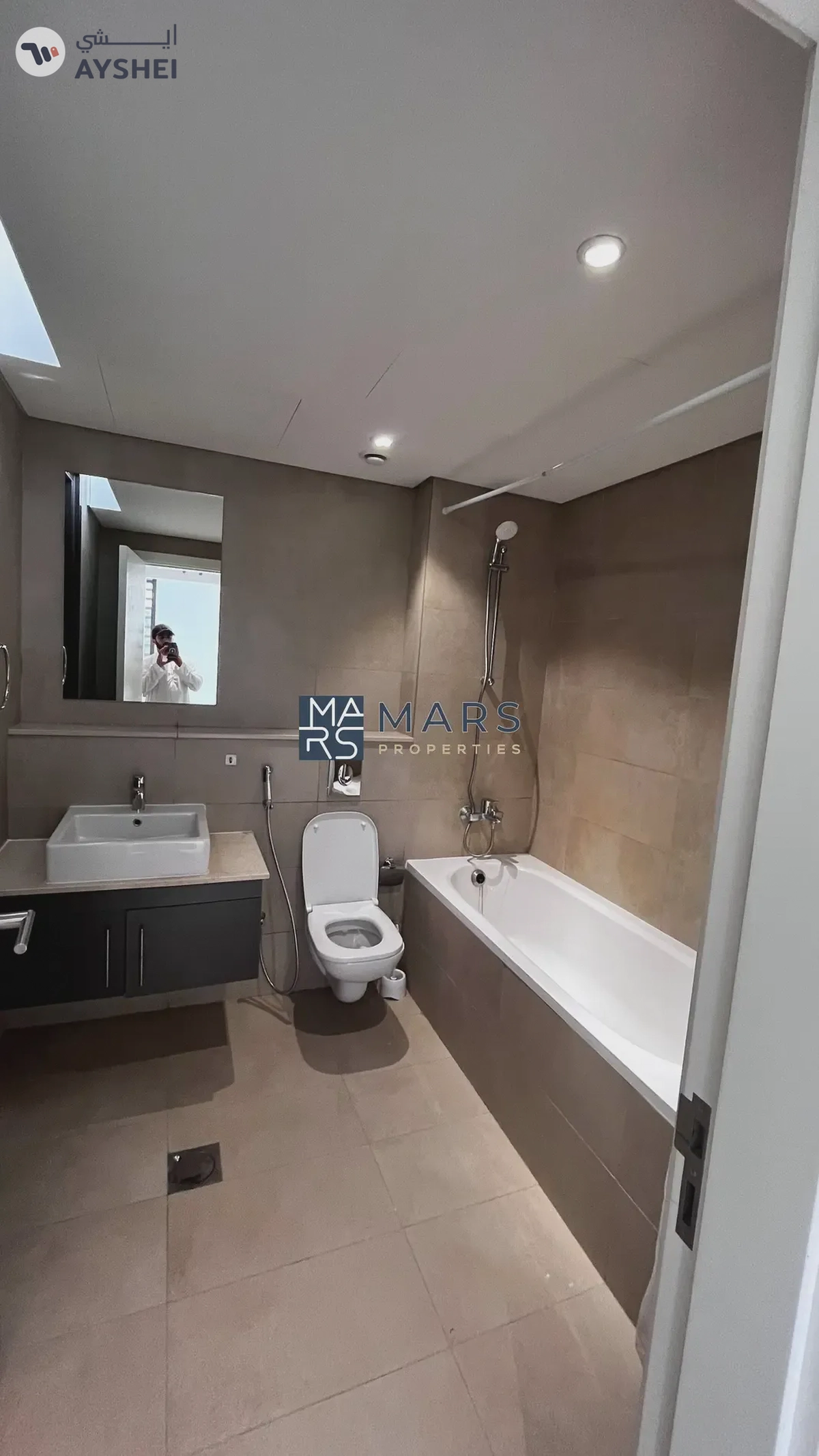 3 BEDROOMS - BIGGEST LAYOUT -SPACIOUS - FREEHOLD