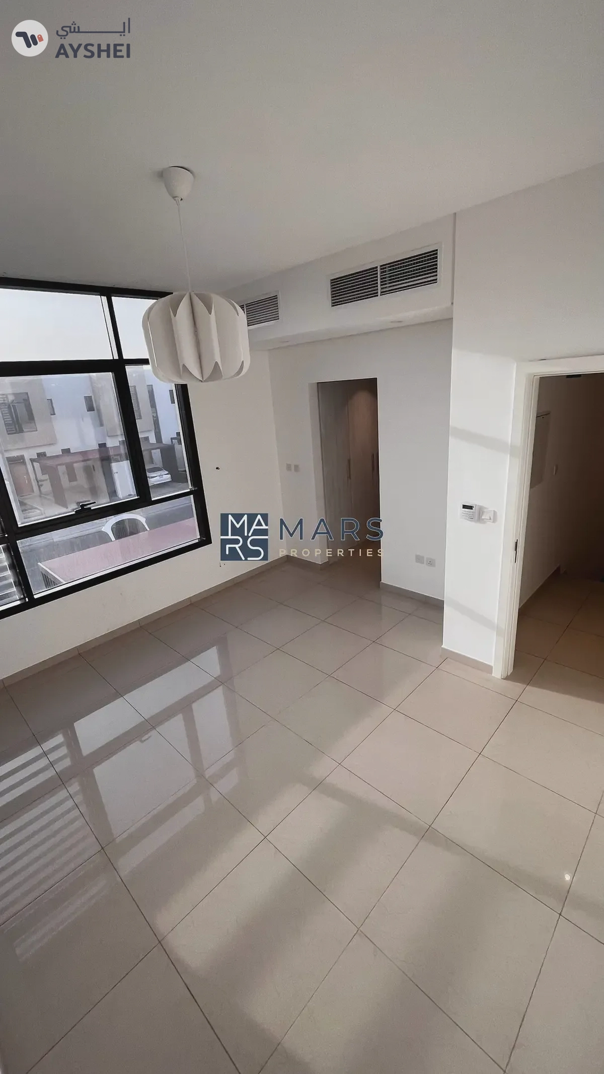 3 BEDROOMS - BIGGEST LAYOUT -SPACIOUS - FREEHOLD