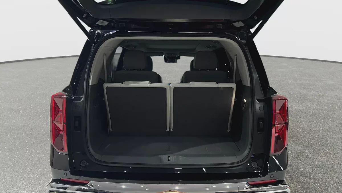 0% DP | AED 2,145 / Month | GAC | GS8 GX 2.0T 4WD Hybrid | 2026 | Gargash Warranty | Service History-16-16