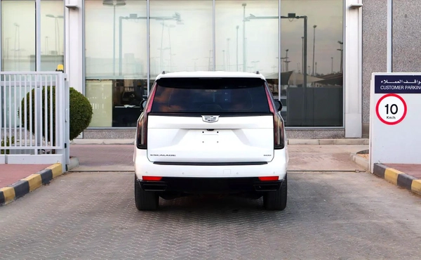 Cadillac Escalade ESV Platinum - 2021 - GCC Specs - Original Paint