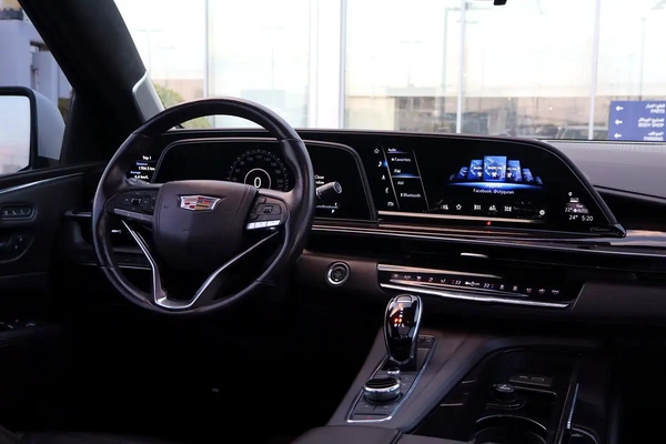 Cadillac Escalade ESV Platinum - 2021 - GCC Specs - Original Paint