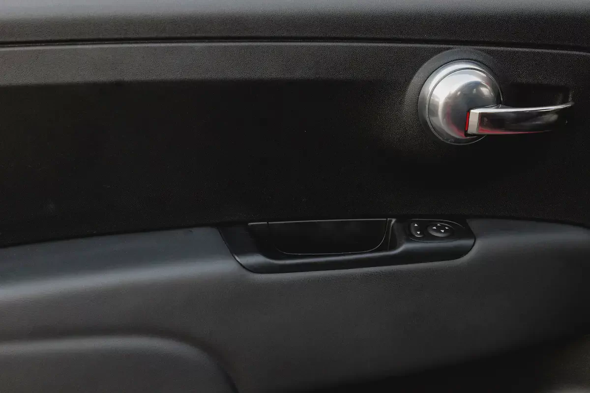 1,273 P.M |  695 Turismo | 0% Downpayment | ABARTH WARRANTY!-12-12