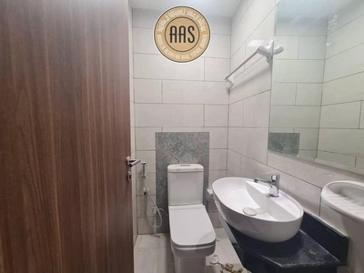 Full Brand New Building 1Bhk 65k In 4 Payment Full Facilities-12