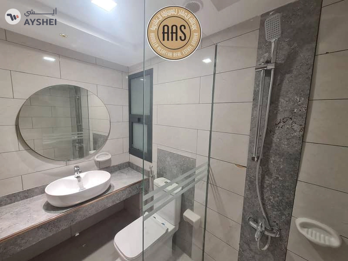 Full Brand New Building 1Bhk 65k In 4 Payment Full Facilities-6-6