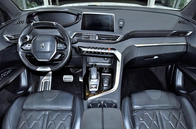 Peugeot 3008 Turbo GT-Line ( 2020 Model ) in White Color GCC Specs-12