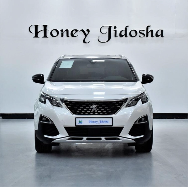 Peugeot 3008 Turbo GT-Line ( 2020 Model ) in White Color GCC Specs