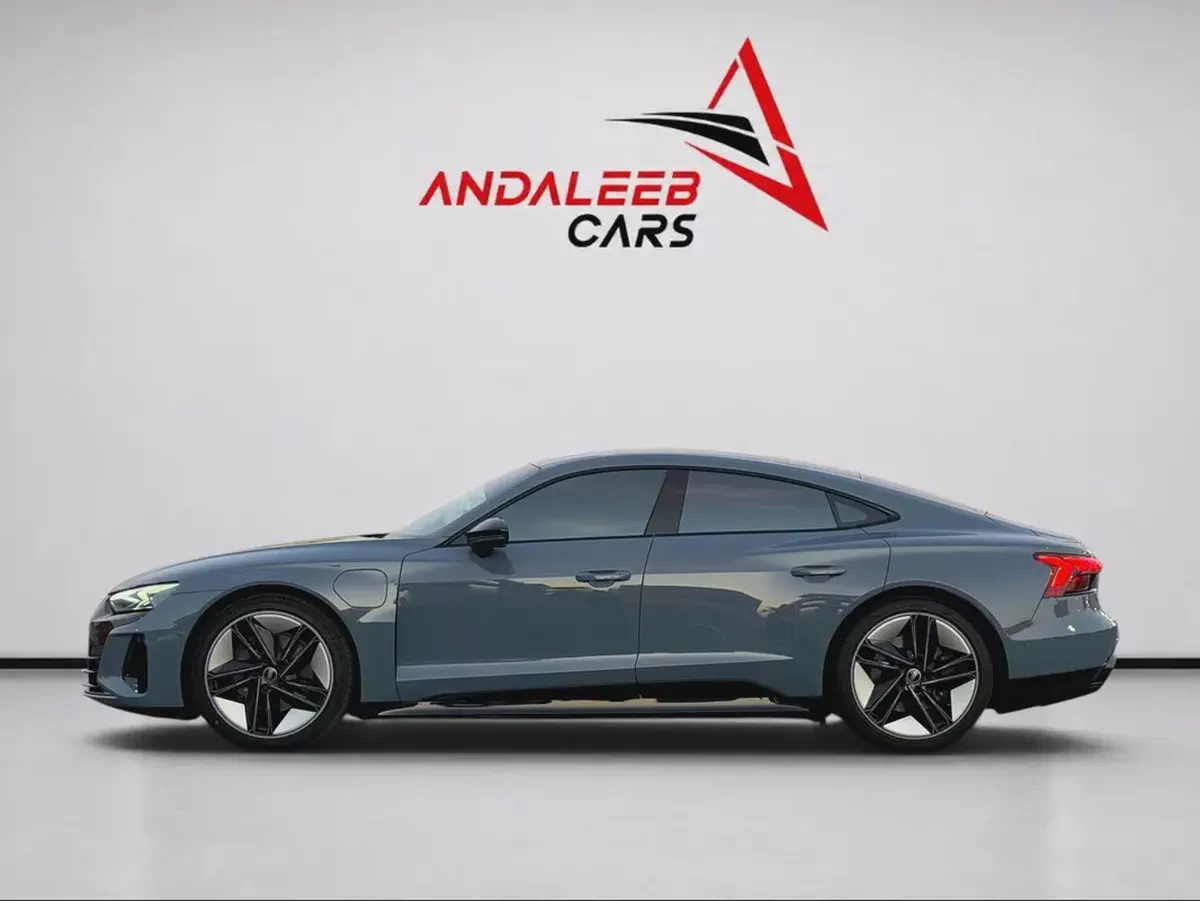 AED 3,200 P.M | 0% DOWN PAYMENT | AUDI E-TRON GT | 2022 | GCC SPECS-8-8
