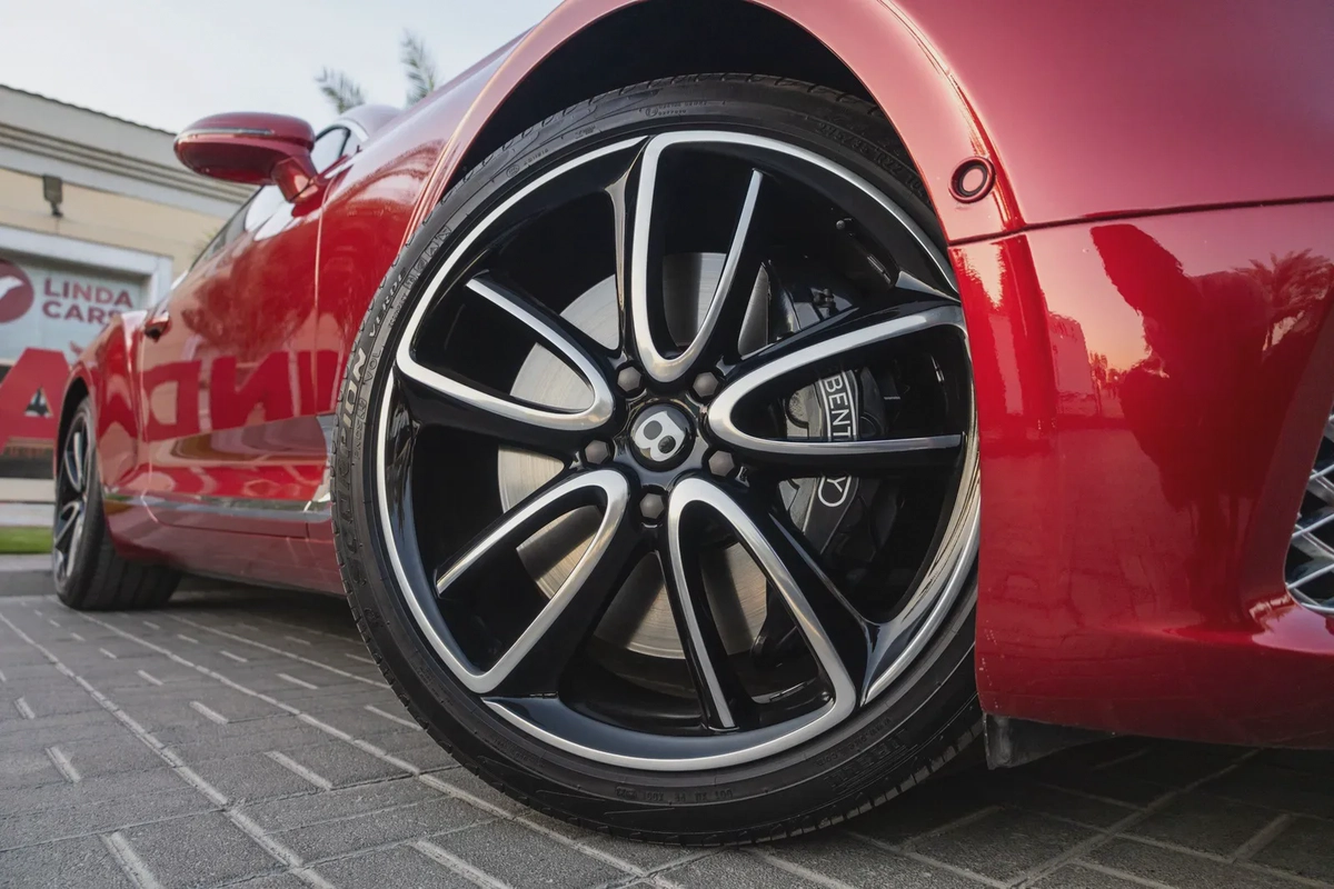 Bentley Continental GT 2019