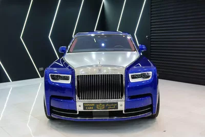 Rolls-Royce Phantom VIII-11