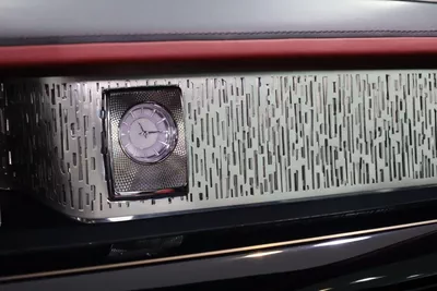 Rolls-Royce Phantom VIII-13