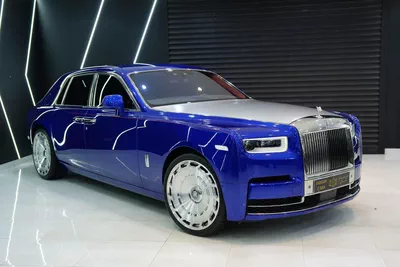Rolls-Royce Phantom VIII-16