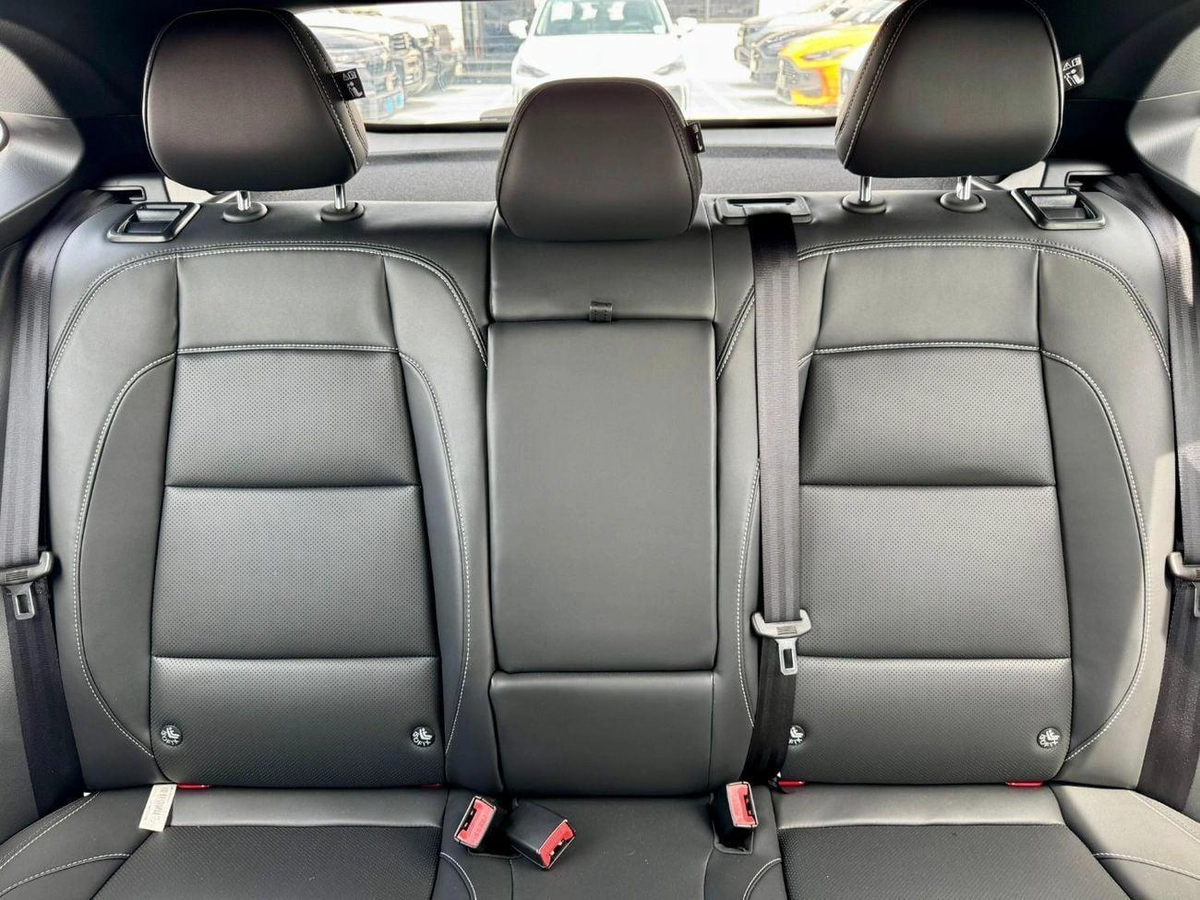MG One Deluxe 1.5L Petrol FWD-12-0