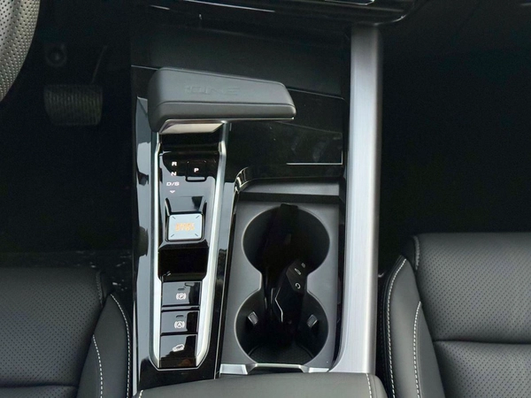 MG One Deluxe 1.5L Petrol FWD