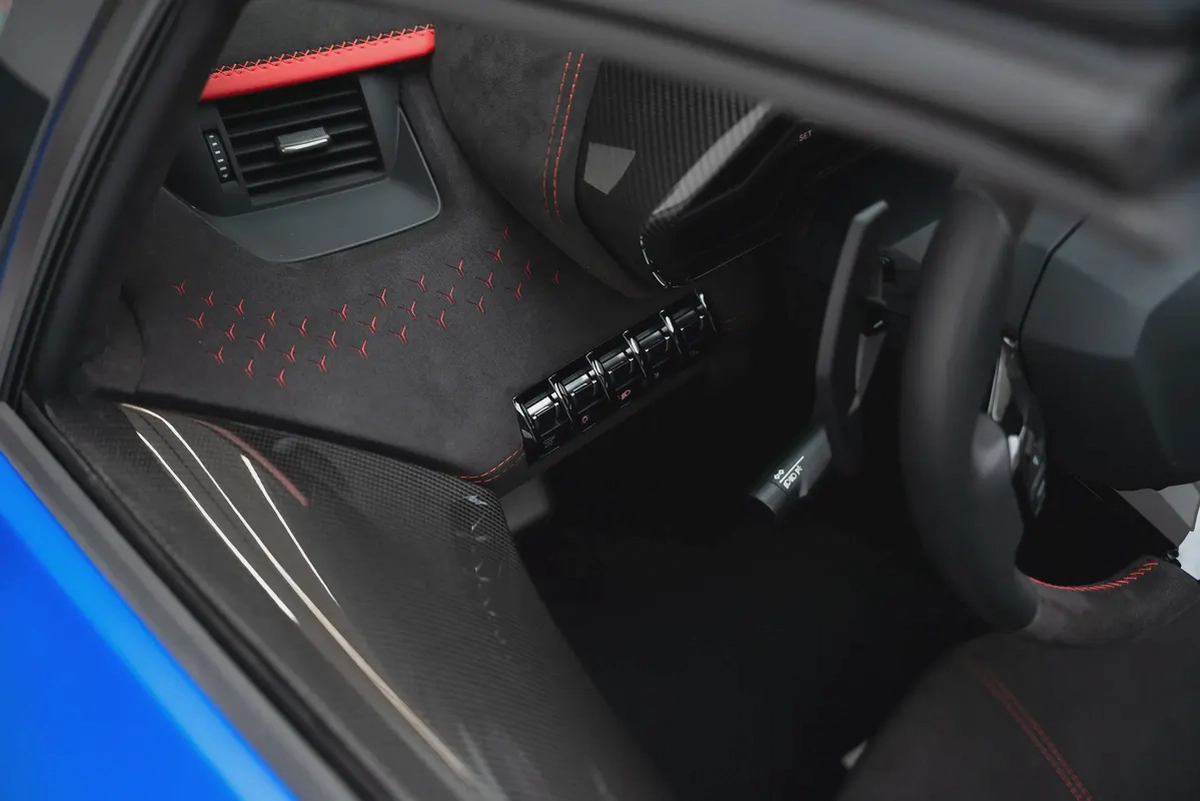 2022 Lamborghini Aventador Ultimae-9-9