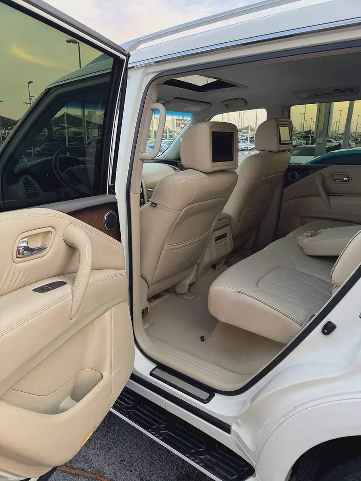 إنفينيتى QX80 موديل 2014 خليجى فل اوبشن بحاله الوكاله-15-15