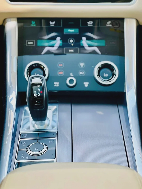 RANGE ROVER SPORT HSE | GCC SPECS | YEAR: 2019 | KMS: 104,000