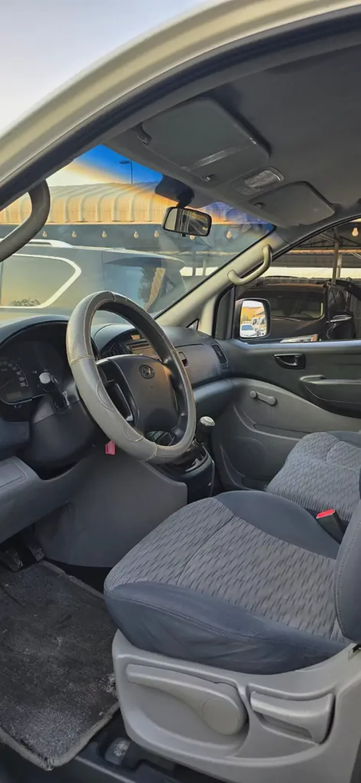 Hyundai H1 2012 GCC Specs-7-7
