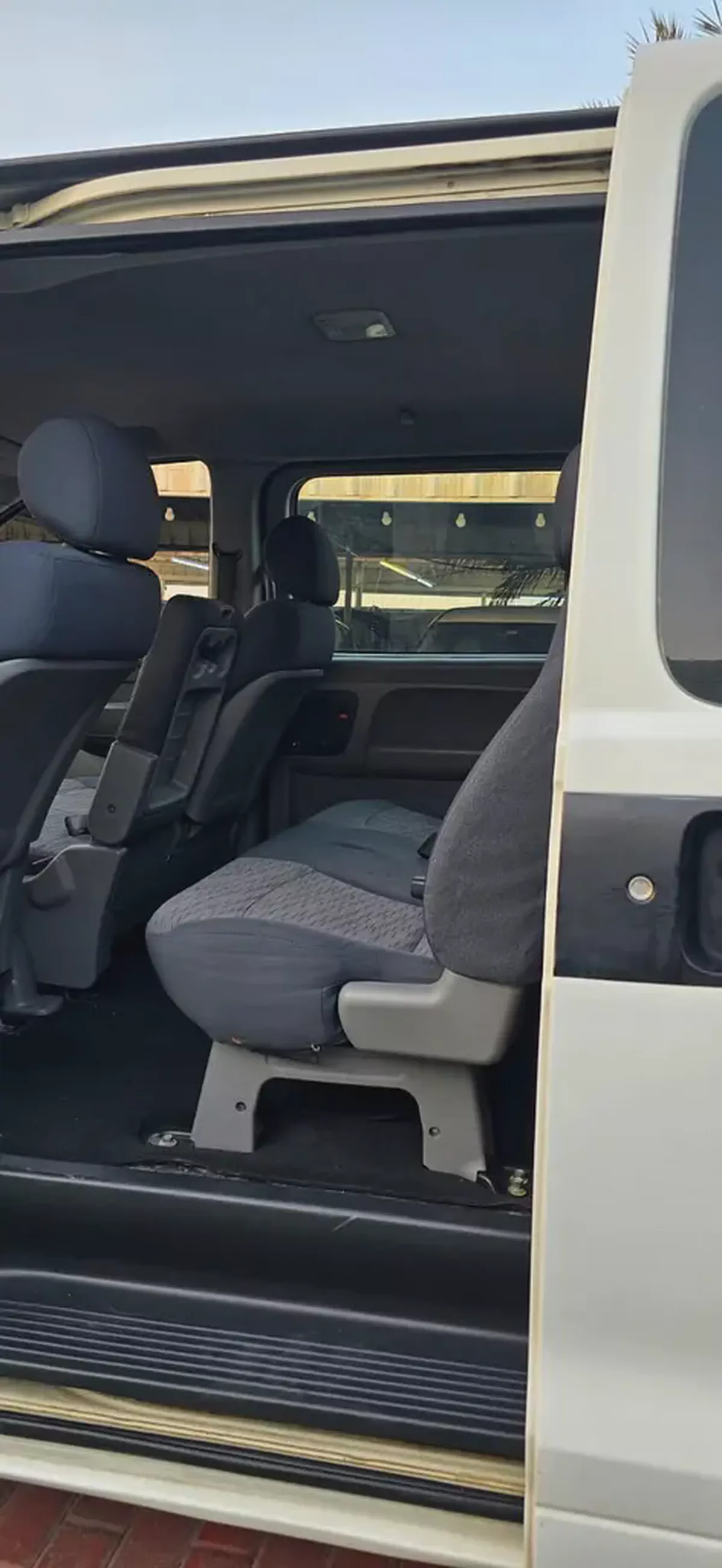 Hyundai H1 2012 GCC Specs-8-8