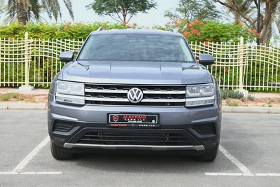 870 AED - GCC SPECS - VOLKSWAGEN TERAMONT 3.6L 4WD - FIRST OWNER-1