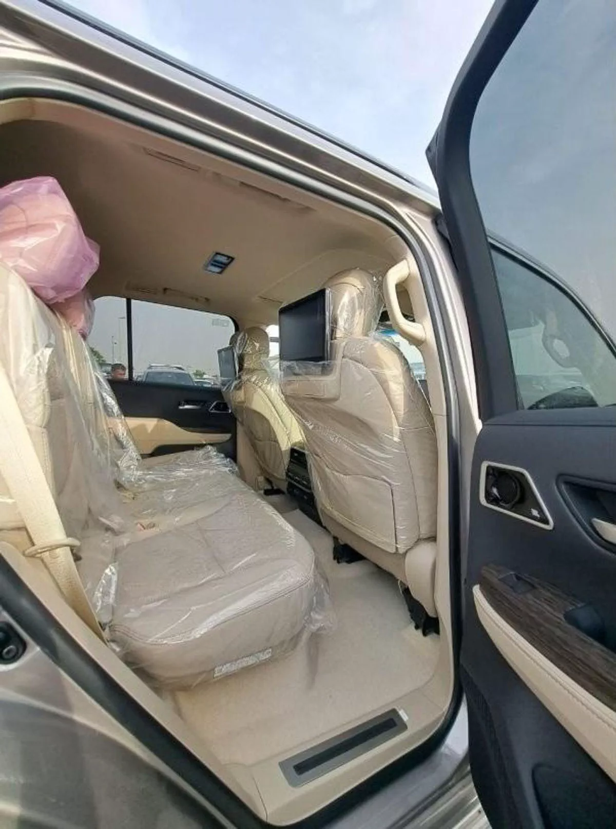 Toyota Land Cruiser VXR 3.5L-13-0