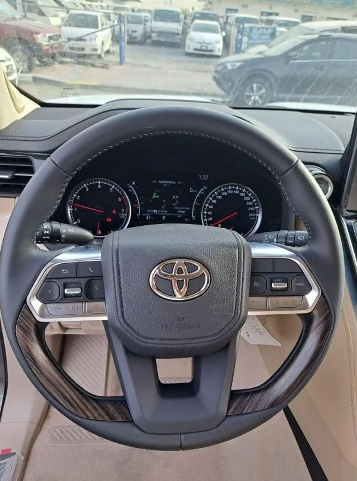 Toyota Land Cruiser VXR 3.5L-16-0